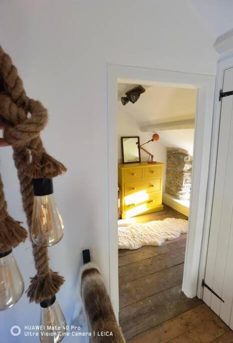 Brynglas Cottage With Hot Tub, Anglesey. Llanfachraeth Exterior foto